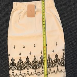 SJS skirt